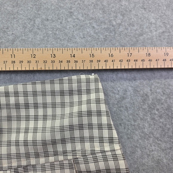 Forever 21 Womens Plaid Pleated Mini Skirt White Black Schoolgirl Size M - Picture 4 of 9